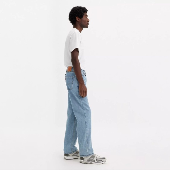 NWT Levis 550 Relaxed Fit Men's Denim Jeans 33 X 36 - Picture 3 of 7